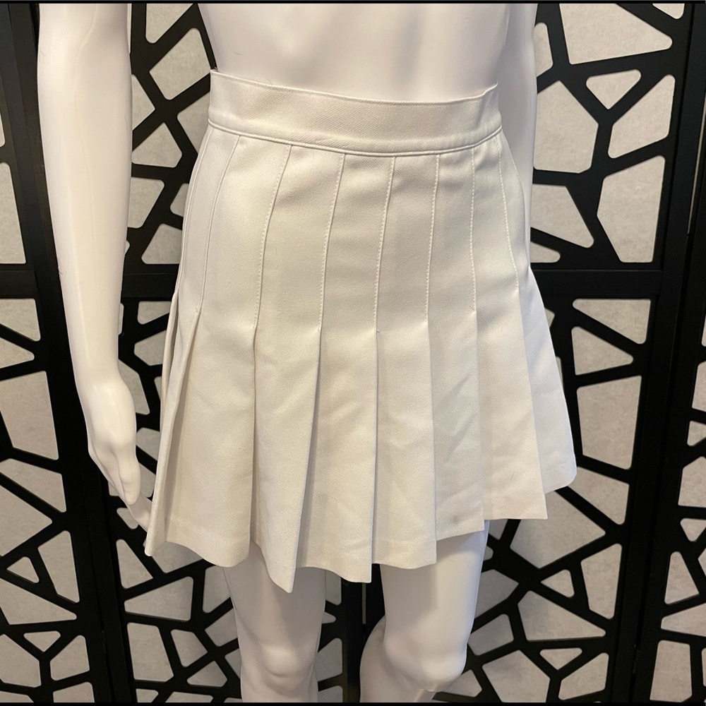 Retro American Apparel Tennis Skirt in White